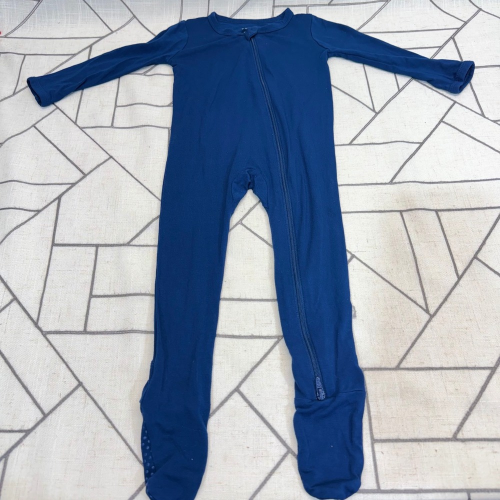 Kyte Baby Footed Sleeper 12-18 Months Navy Blue Bamboo Zipper Pajamas
